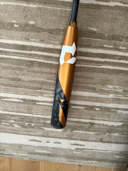 2023 DeMarini Zoa Composite USSSA Certified Bat (-8) 22 oz 30" (Used)