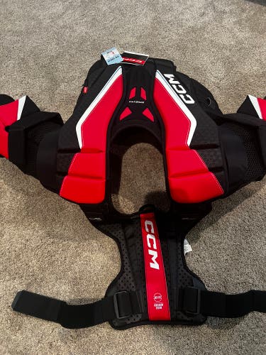 Large CCM Eflex 6.9 Goalie Chest Protector (New)