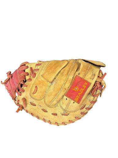 Used BRADLEY NEXT PLAY BB/SB Catchers RH Throw None 32" 11850-S000021152