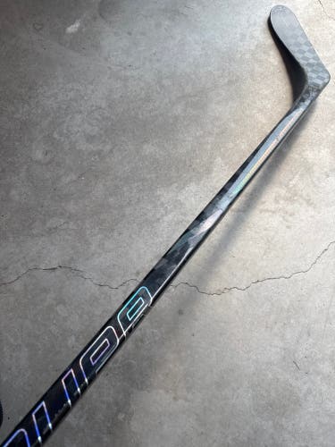 P28 77 Flex Senior Bauer Nexus Tracer Left Hand Hockey Stick Pro Stock (Used)