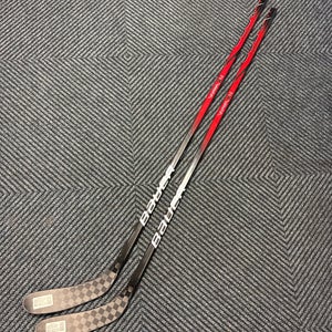 Junior Bauer Vapor X4 Hockey Stick 40 Flex Right Handed P28 (New) 2PACK