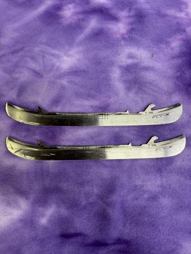 Bauer Fly-X Holders, Runners, & Replacement Steel Blades 246 mm (Used)