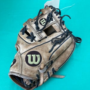 Wilson A2000 RH Baseball Glove 11.25" (Used)