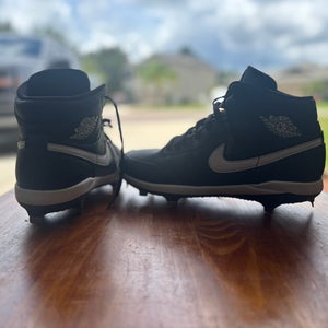 Black Men's Size M 10.5 (W 11.5) Youth Nike High Top Air Jordan Metal (Used)