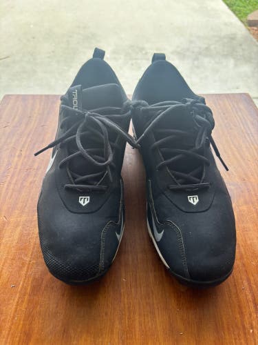 Black Men's Size M 11.0 (W 12.0) Nike Low Top Trout Molded Cleats (Used)