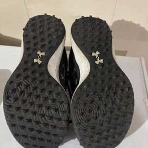 Black Kid's 4.5Y (Big Kids / Youth) Youth Under Armour Low Top Turf Cleats (Used)