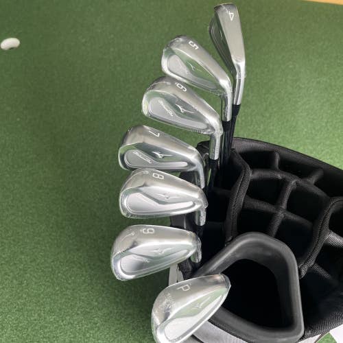 Mizuno Pro 243 Iron Set 4-PW w/ Dynamic Gold Mid 115 Stiff Forged Clubs STD/STD
