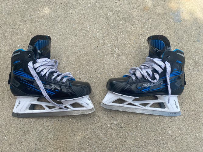 FREE SHIPPING Bauer GSX Hockey Goalie Skates Extra Wide Width 7 (Used)