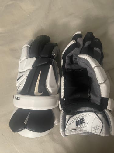 Nike Lacrosse Gloves Large (Used)