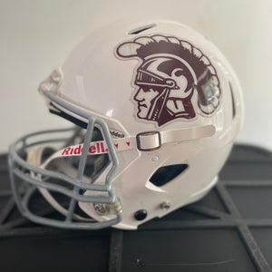 Youth Small Riddell Victor Helmet (Used)