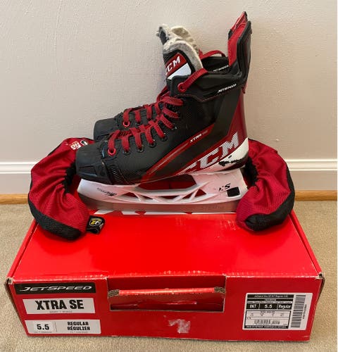 CCM Jetspeed XTRA SE Hockey Skates Regular Width Size 5.5 (Used)