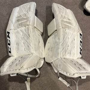 26"  CCM Extreme Flex 5.5 Goalie Leg Pads (Used)
