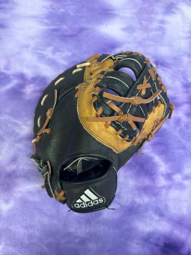 Black Adidas TS3150BR RH First Base Baseball Glove 12" (Used)