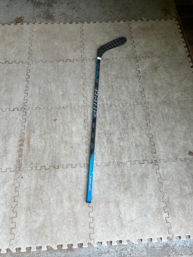 Intermediate Bauer Nexus Sync Right Handed Hockey Stick P28 (Used)