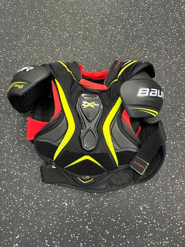 Used Bauer VAPOR 2X PRO Junior Shoulder Pads LG 11849-S000030491
