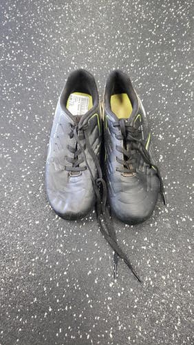 Used Umbro Soccer Cleats Black Junior 01 11849-S000030475