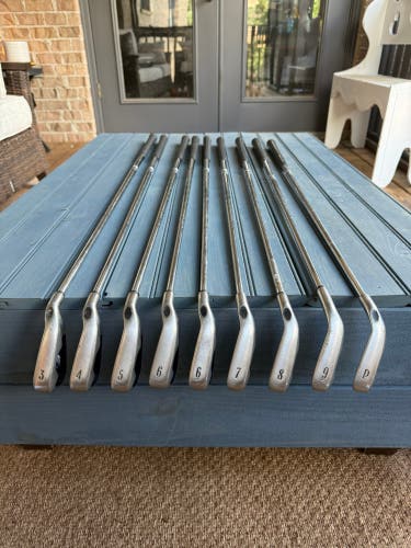Callaway X-18 Iron Set 3,4,5,6,6,7,8,9,PW + Replacement 9-Iron (X-18R) – Steel Uniflex Shafts