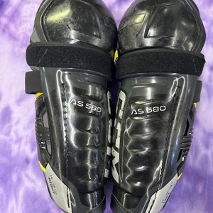 Senior CCM Tacks AS 580 Shin Pads 14" (Used)