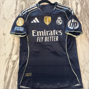 Huijsen 24 Real Madrid 25/26 Away Club WC & Intercontential Winners Patch Jersey