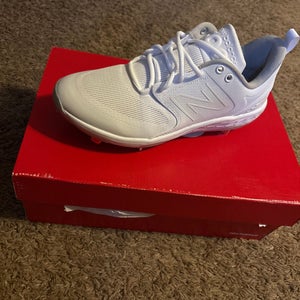 White Men's Size M 10.0 (W 11.0) New Balance Metal (New)