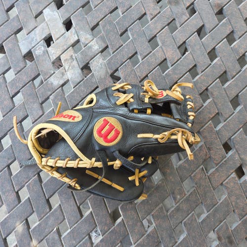 Wilson RH Infield A1000 Baseball Glove 11.25" (Used)