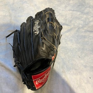 Black Rawlings Player Preferred RH Outfield Baseball Glove 12.25" (Used)