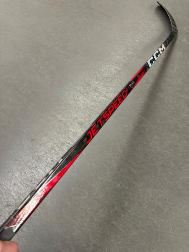 CCM Jetspeed FT7 Pro Hockey Stick | Intermediate RH | 54' (Used)