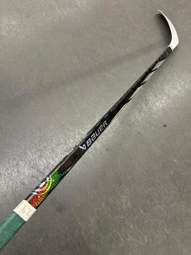 Bauer Proto-R Hockey Stick | Junior RH P28 | 47' (Used)