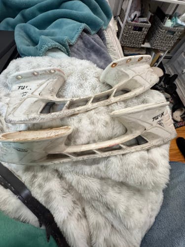 Bauer Tuuk lightspeed edge 254 mm (Used)
