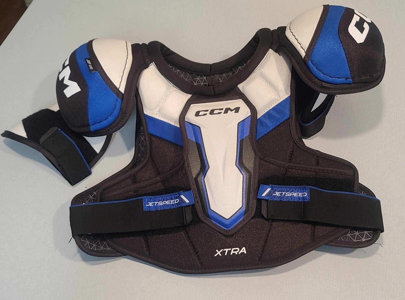 Medium Senior CCM Jetspeed Xtra Shoulder Pads (Used)