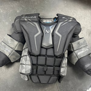 Large  Bauer Elite Goalie Chest Protector  (Used)