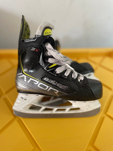 Bauer Vapor 3X Hockey Skates Regular Width 12.5 (Used)