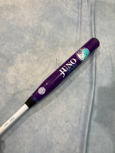 Juno MR-2 Slow Pitch Softball Bat 26 oz 34" (Used)
