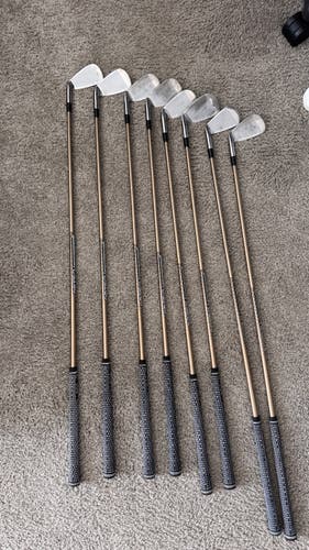 Women's 2016 Dunlop Dunlop Loco Right Handed Clubs Ladies Flex 13 Pieces (Used)