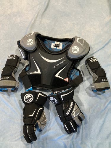 Youth Maverik Charger Starter Set
