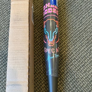 New in wrapping 2025 Combat MFG Rodeo “Arena” Spec A1 Alloy BBCOR Certified Bat (-3) 29 oz 32" (New)