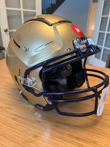 Medium Youth Schutt F7 LX1 Helmet (New)
