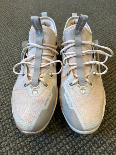 White Men's Size M 11.0 (W 12.0) Nike Low Top Force Zoom Trout 9 Elite (Used)