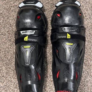 Senior Bauer Vapor Hyperlite 15" Shin Pads  (Used)
