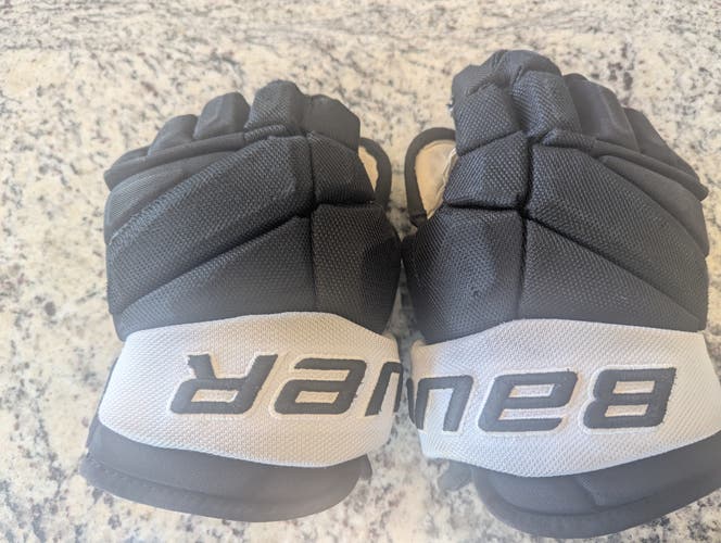 Bauer Vapor Pro Team Gloves 12"  (Used)