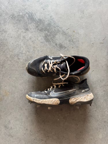 Black Men's Size M 10.0 (W 11.0) Adult Nike Low Top Alpha huarache elite 3 low Metal (Used)