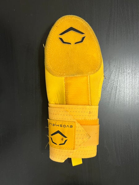 Yellow Senior EvoShield Sliding Mitt (Used)