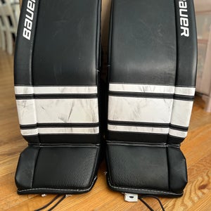 Small 2021 Bauer GSX Goalie Leg Pads (Used)
