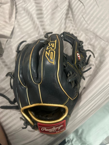 Rawlings R9 RH Infield Baseball Glove 11.25" (Used)