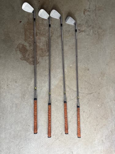TaylorMade Left Hand Iron Set (Used)