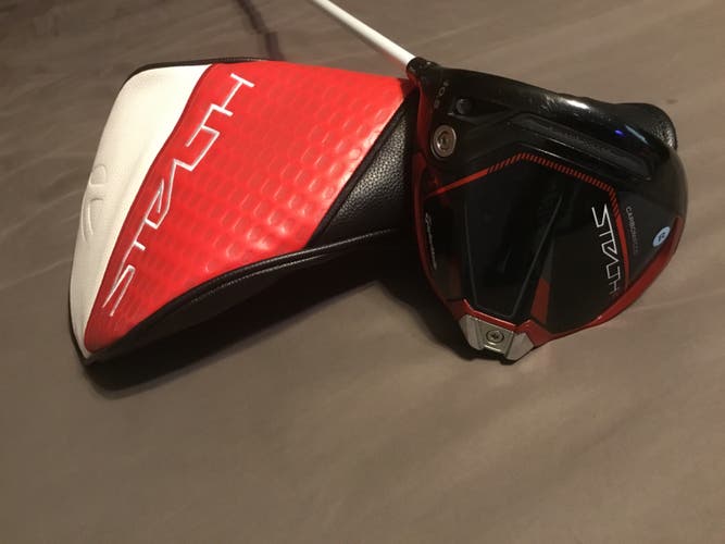 TaylorMade Carbon Stealth 2 HD Driver w/ Fujikura Air speeder shaft