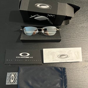 Silver Oakley Sunglasses (Used)