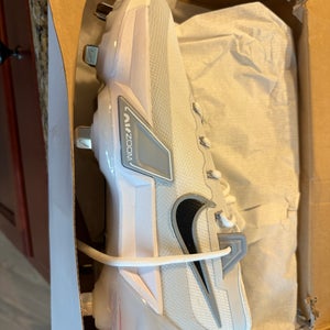 White Men's Size M 8.5 (W 9.5) Adult Nike Metal (New)