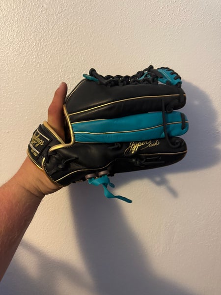 Rawlings Hypertech ambidextrous glove 12”