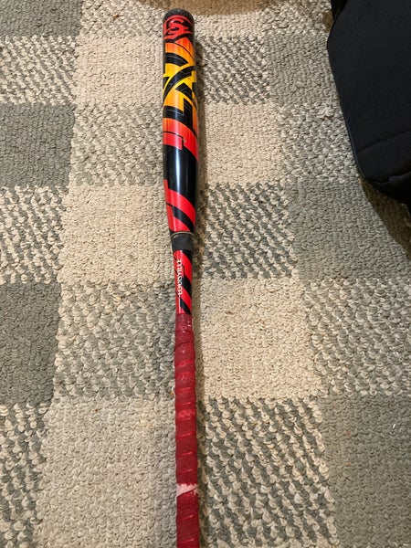2022 Louisville Slugger LXT Composite Bat (-10) 23 oz 33" (Used)